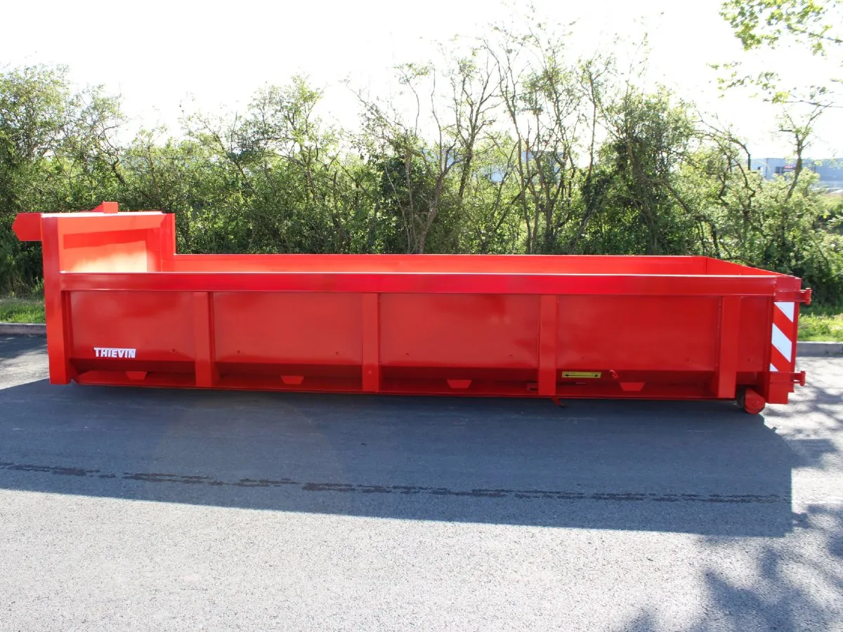 Vue côté Benne Standard 10m3